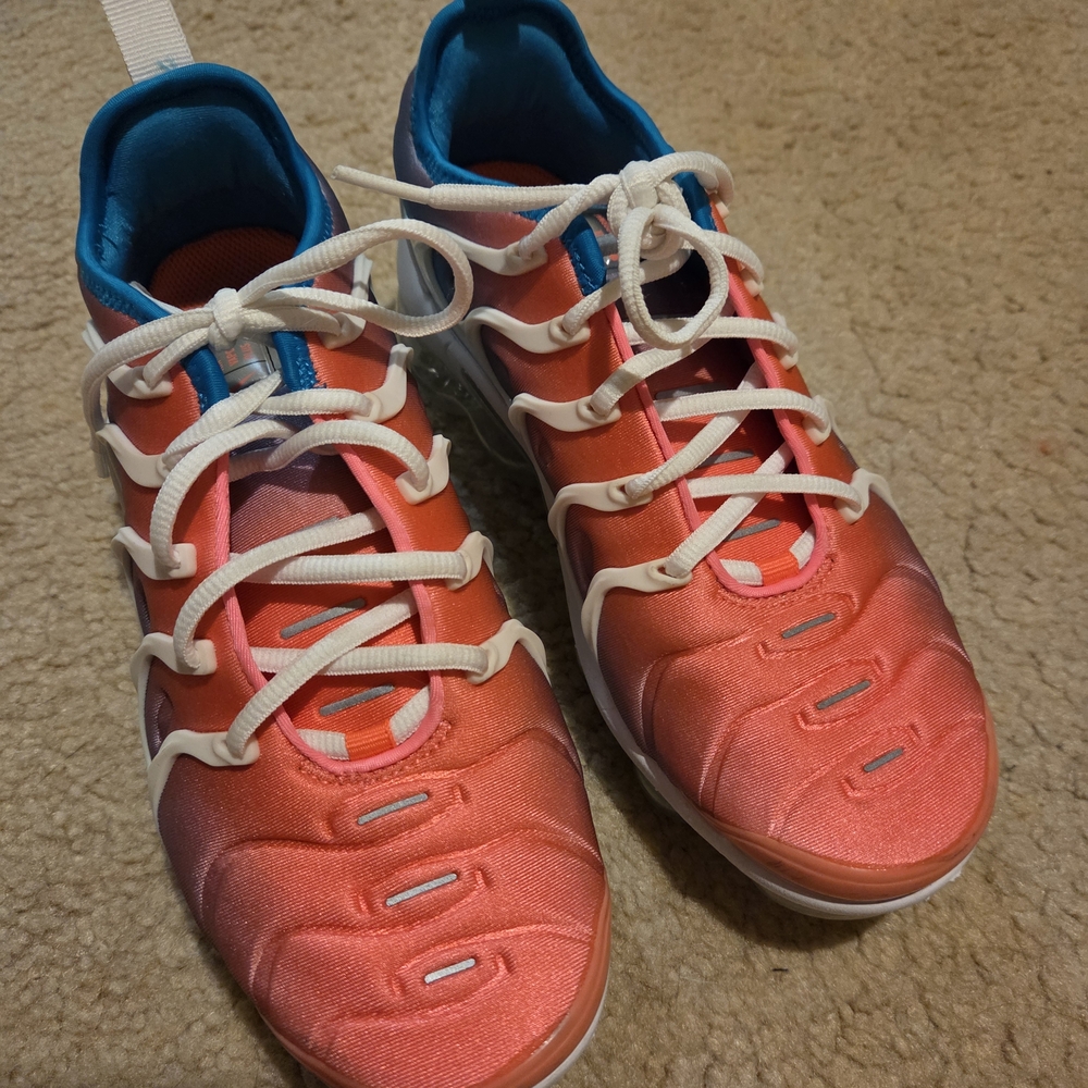 Nike Pink and Blue Gradient Athletic Shoes